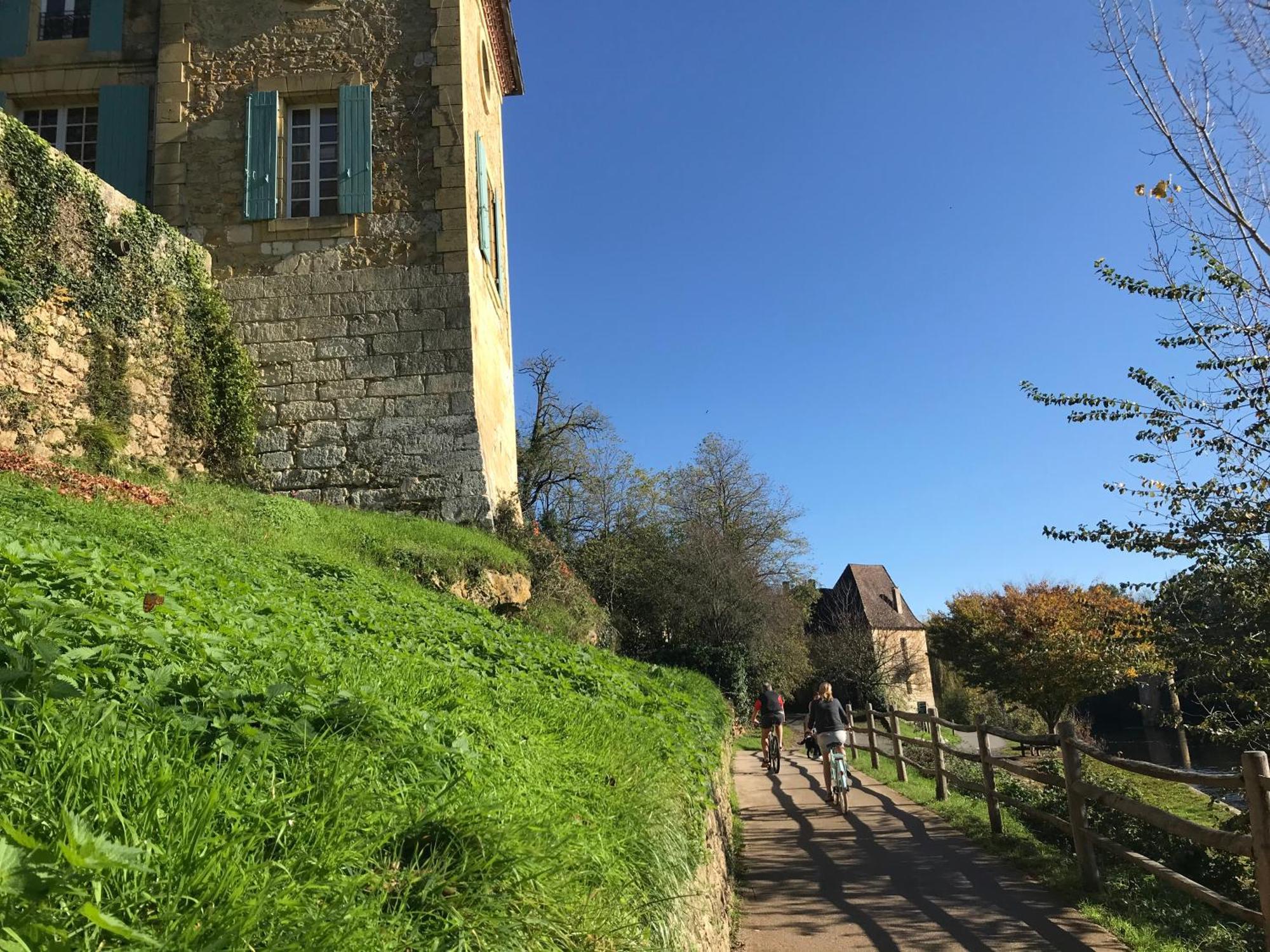 La Rebiere D'Or, B&B Et Gite Mouleydier Eksteriør billede