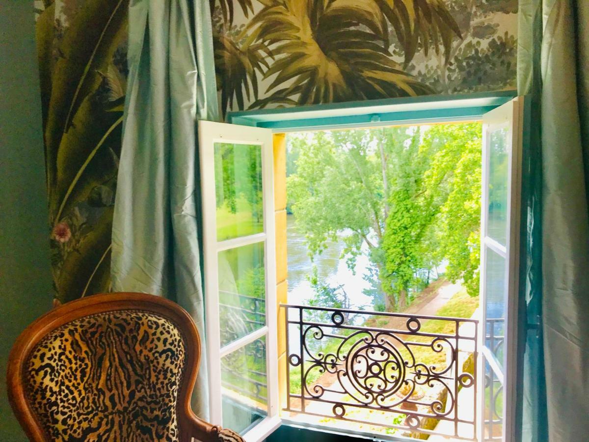 La Rebiere D'Or, B&B Et Gite Mouleydier Eksteriør billede